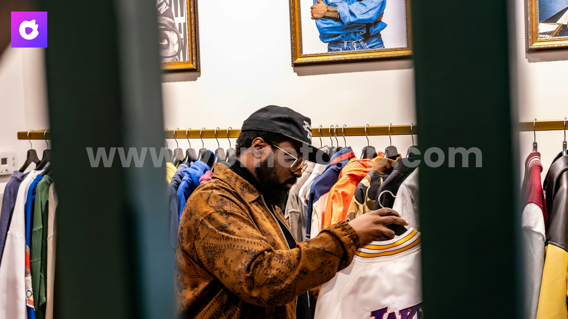 What Yomet Agents Should Know About Their Host’s Fashion